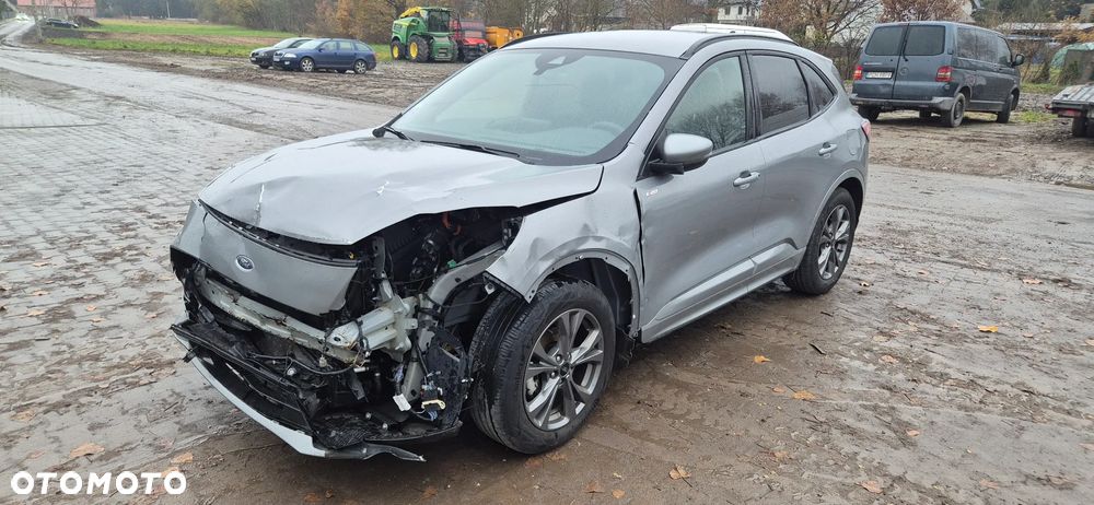 Ford Kuga 2.5 Duratec FHEV ST-LINE - 3