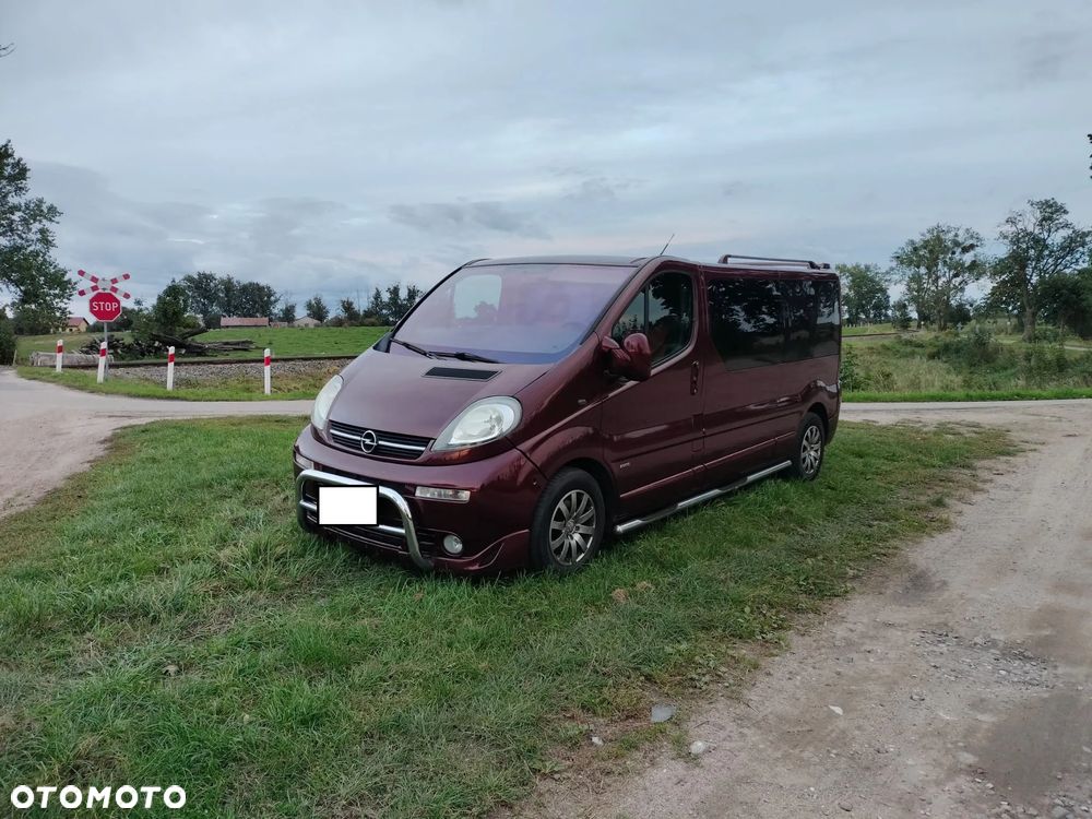 Opel vivaro - 10
