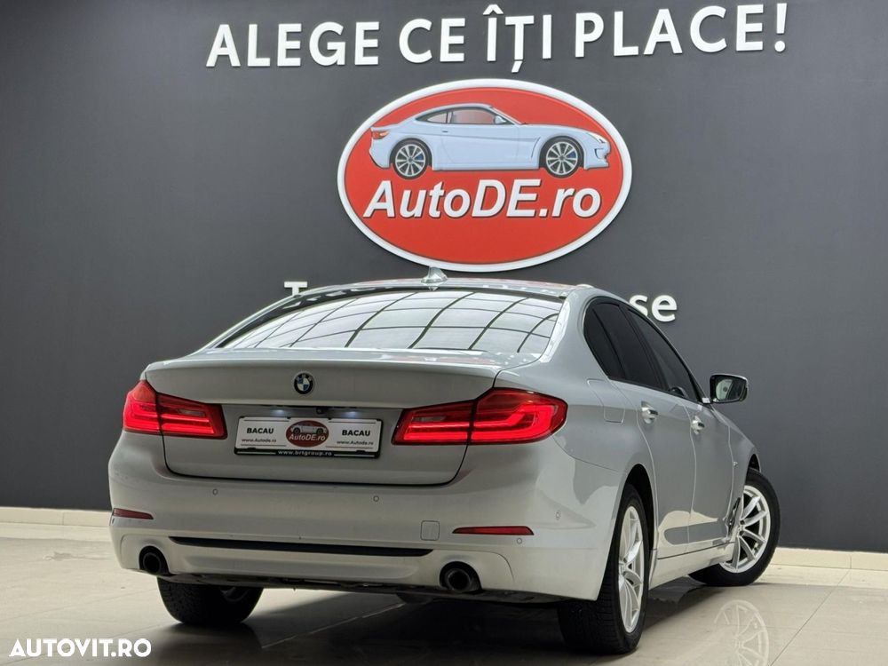 BMW Seria 5 520d Aut. Sport Line - 4
