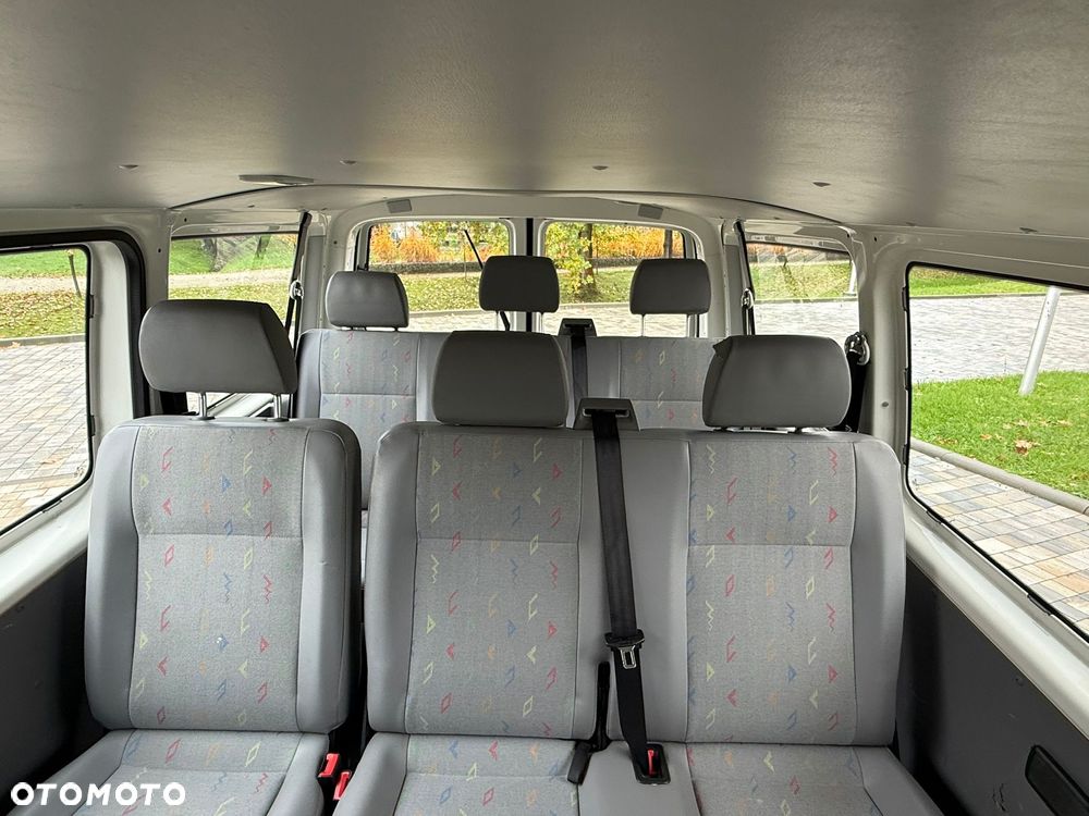Volkswagen Transporter T5 TDI L2H1 Silverline - 18