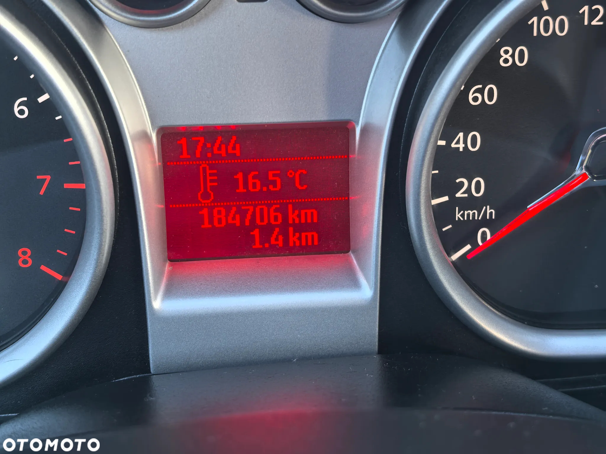 Ford Focus 1.6 16V Style+ - 39