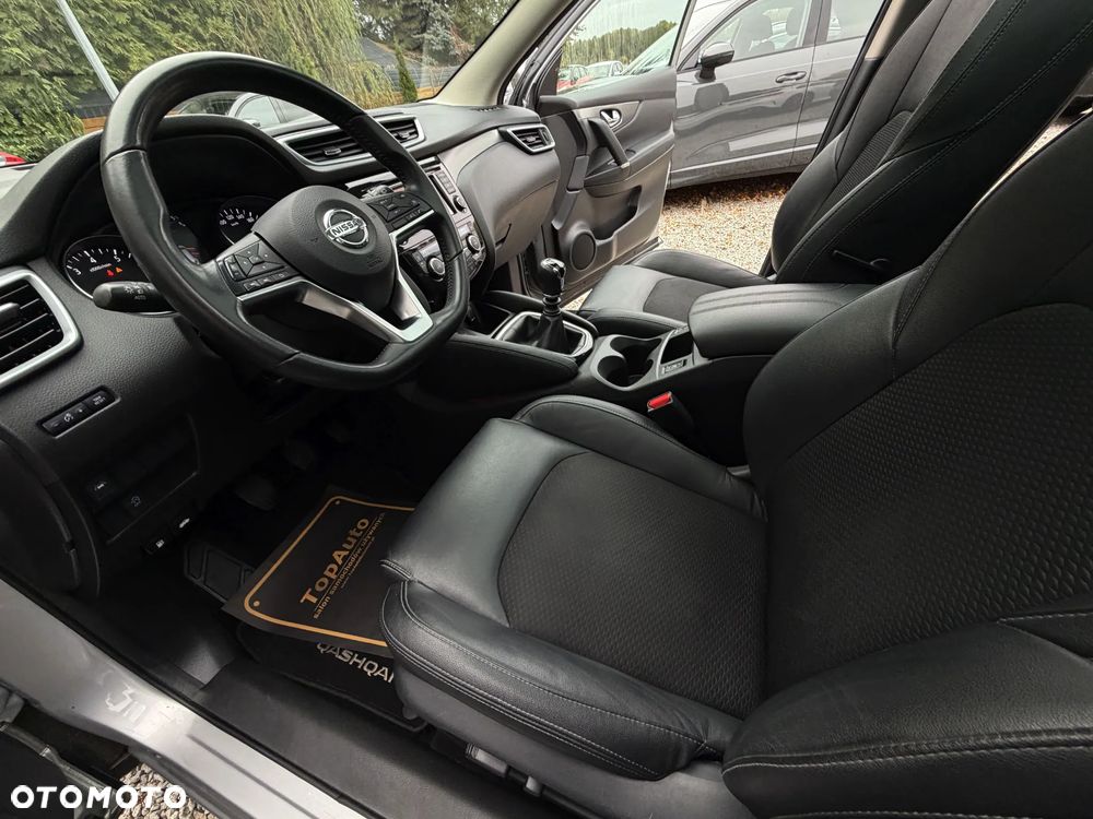 Nissan Qashqai 1.3 DIG-T Tekna - 18