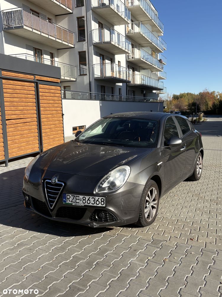 Alfa Romeo Giulietta - 6