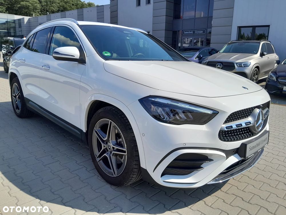 Mercedes-Benz GLA 200 AMG Line - 7