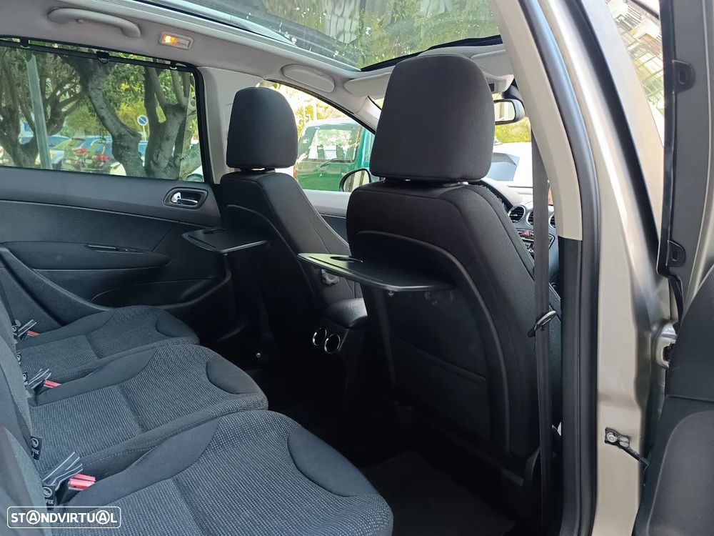 Peugeot 308 SW 1.6 e-HDi SE Envy 2-Tronic - 26