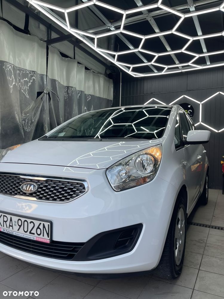 Kia Venga 1.4 L - 5
