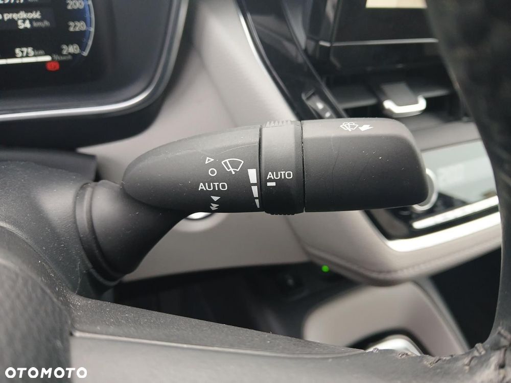 Toyota Corolla 1.5 Style - 29