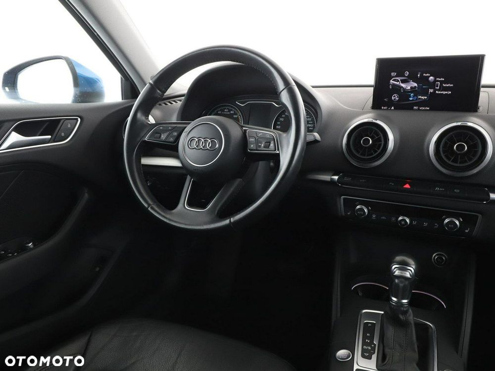 Audi A3 Sportback 1.4 TFSI e-tron design - 17