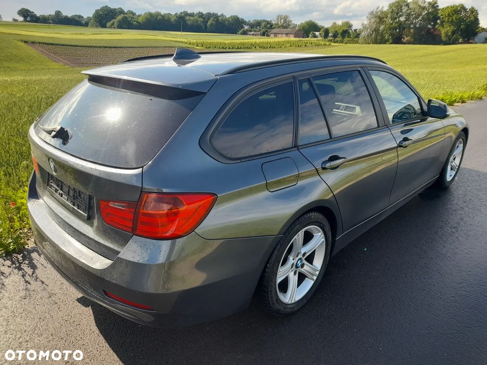 BMW Seria 3 320d Efficient Dynamics - 8