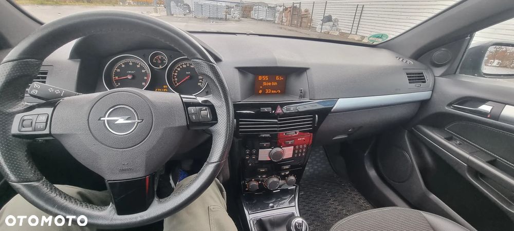 Opel Astra 1.8 Cosmo - 9