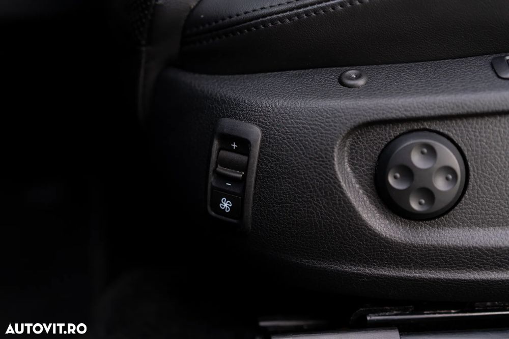 Volkswagen Passat CC 2.0 TDI DPF DSG - 35