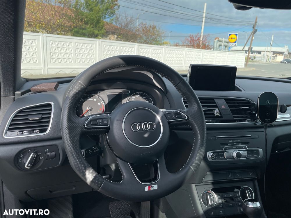 Audi Q3 2.0 TFSI Quattro S tronic - 14
