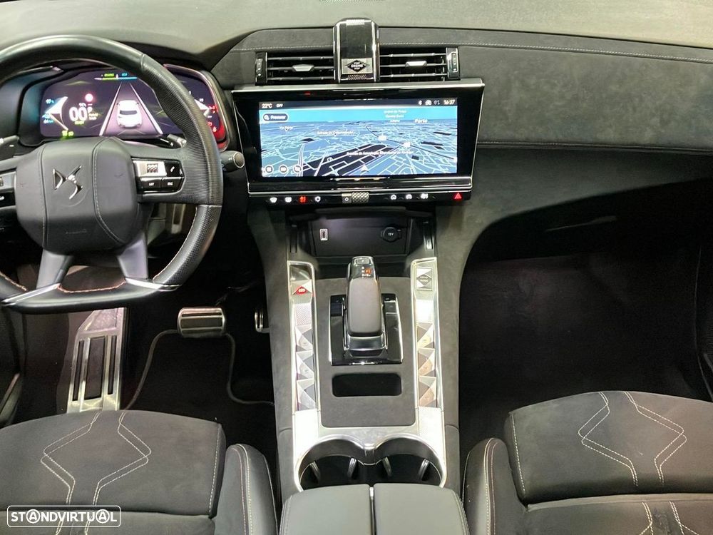 DS DS7 Crossback - 10