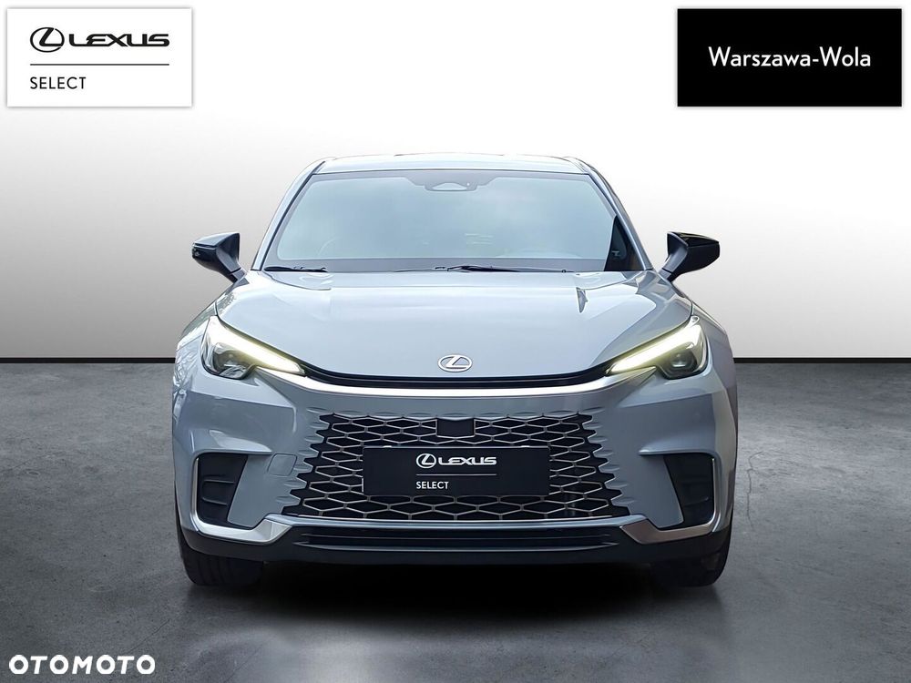 Lexus LBX 2024