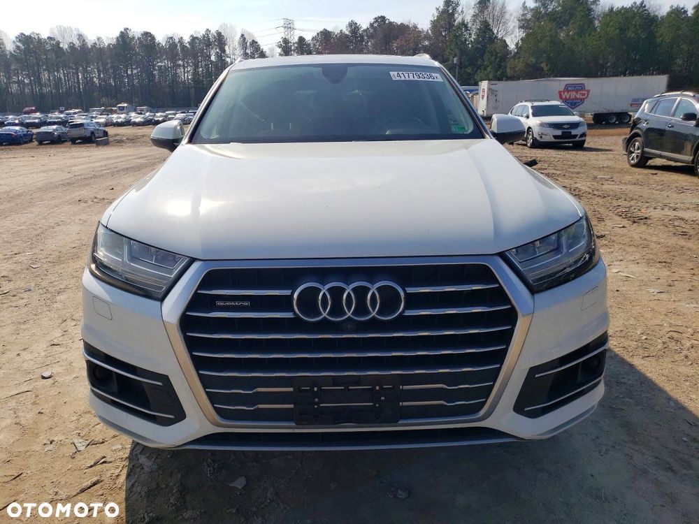 Audi Q7 - 2
