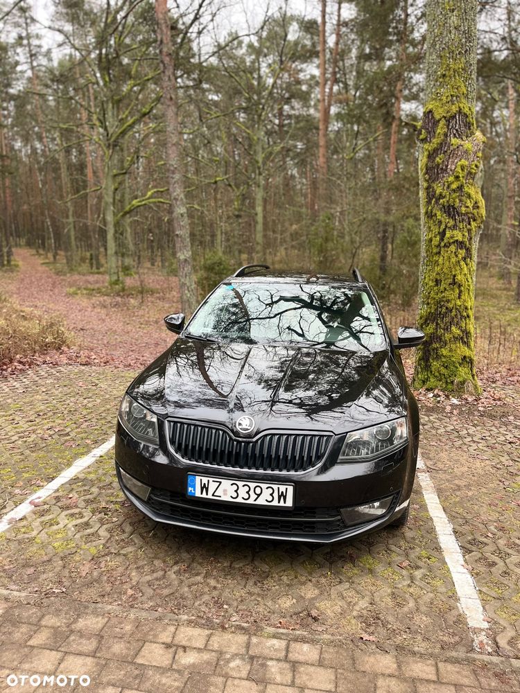 Skoda Octavia 2.0 TDI 4x4 Elegance DSG - 5