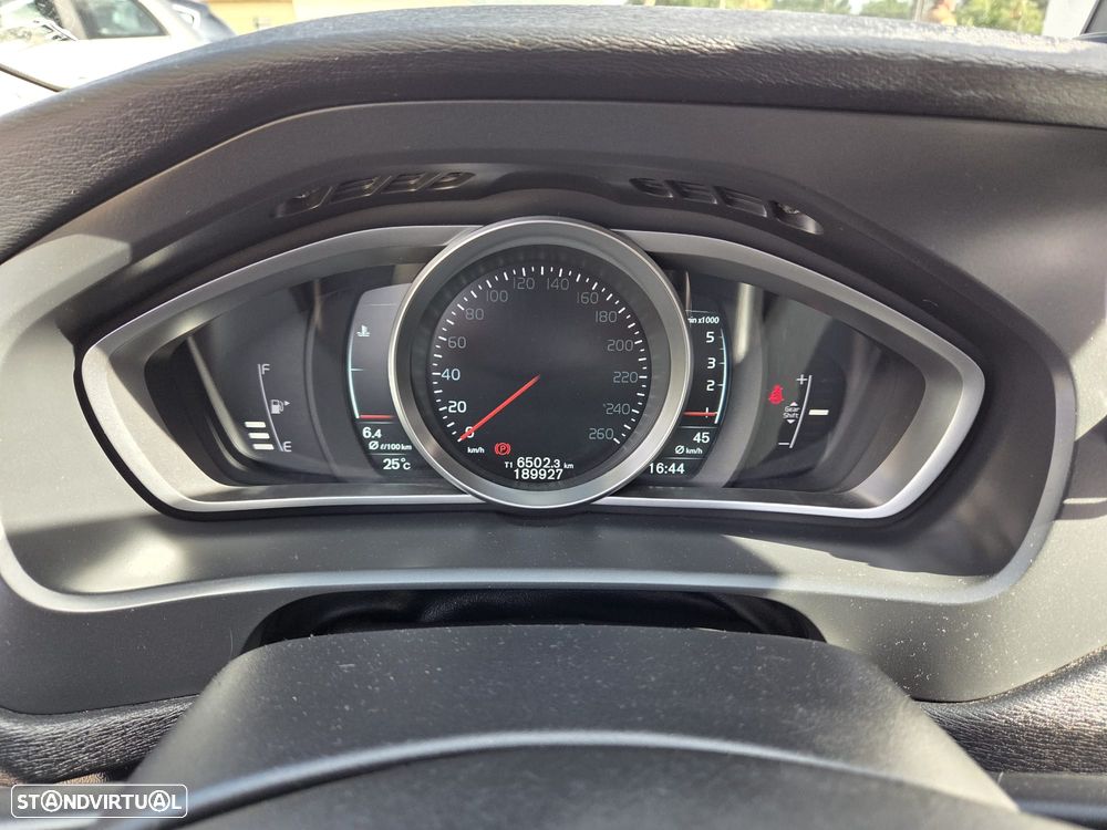 Volvo V40 2.0 D4 Volvo Ocean Race - 16