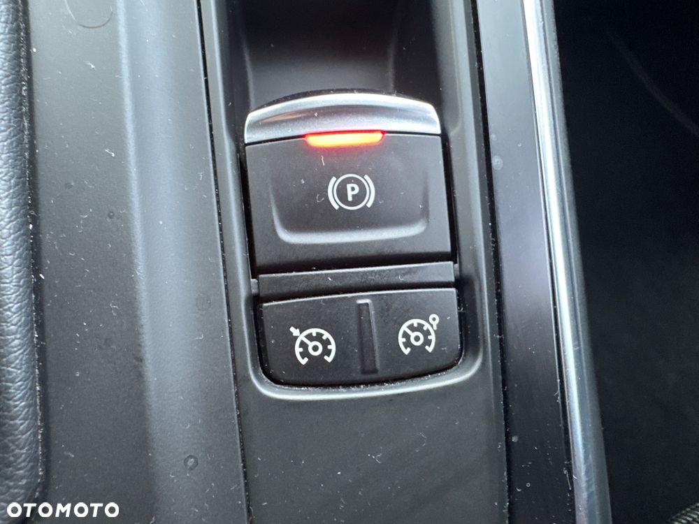 Renault Grand Scenic TCe 140 GPF EDC BUSINESS EDITION - 22