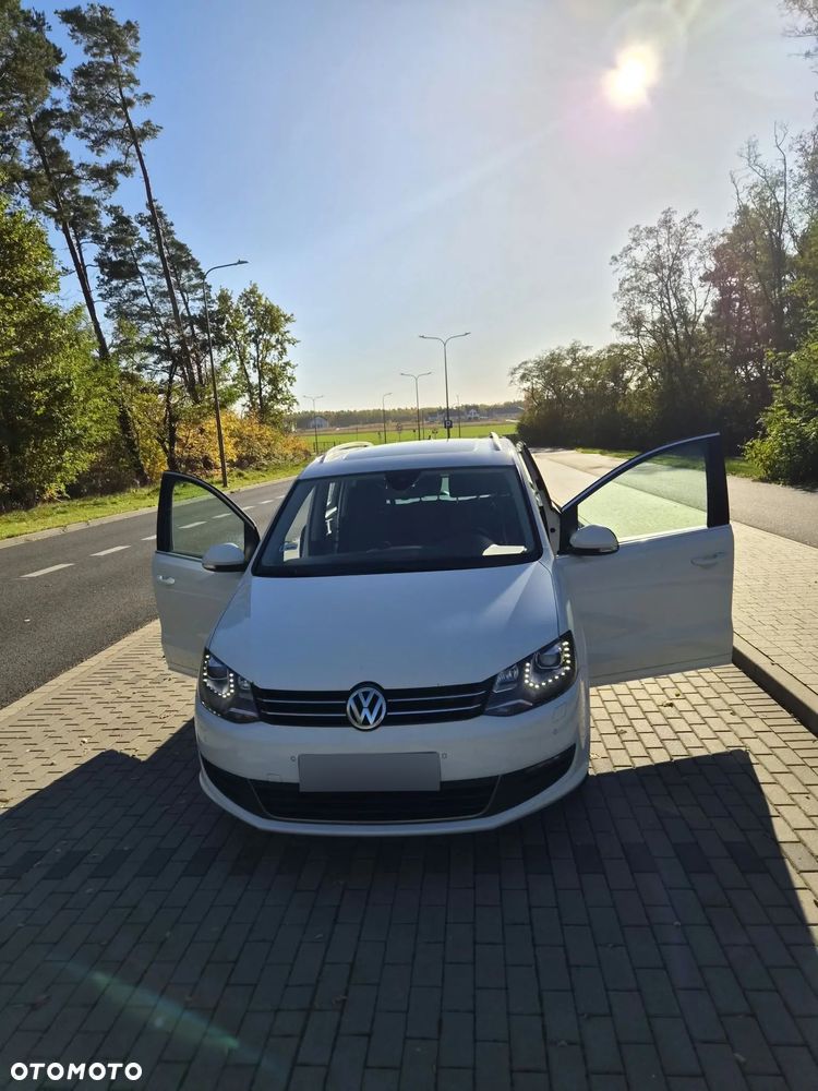 Volkswagen Sharan - 15
