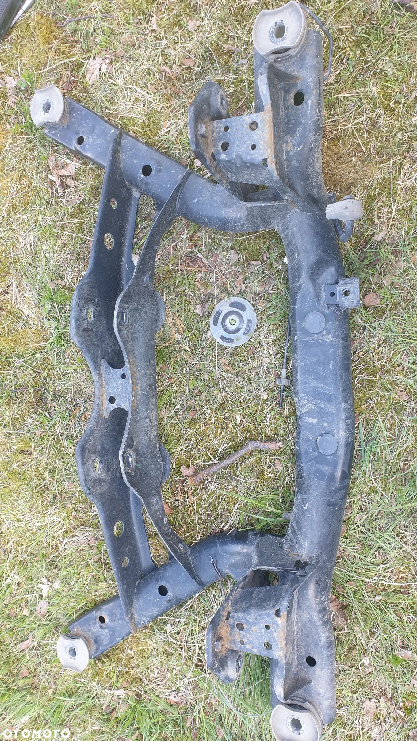 Cupra Formentor sanki tył stabilizator - 1