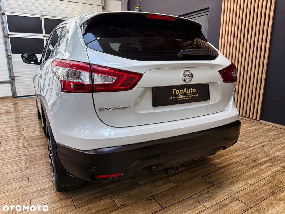 Nissan Qashqai 1.6 DIG-T N-Connecta - 9