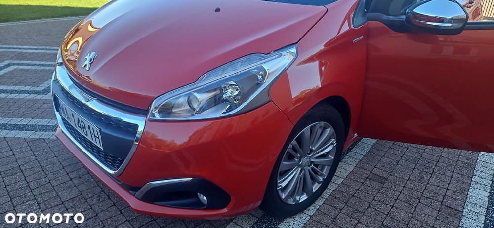 Peugeot 208 1.2 PureTech Allure - 21