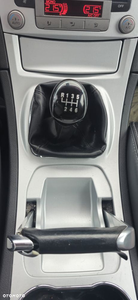 Ford S-Max 2.0 TDCi Titanium - 17