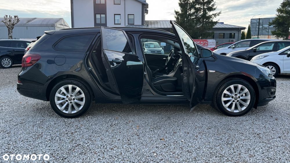 Opel Astra 1.6 Turbo Edition Sport - 11