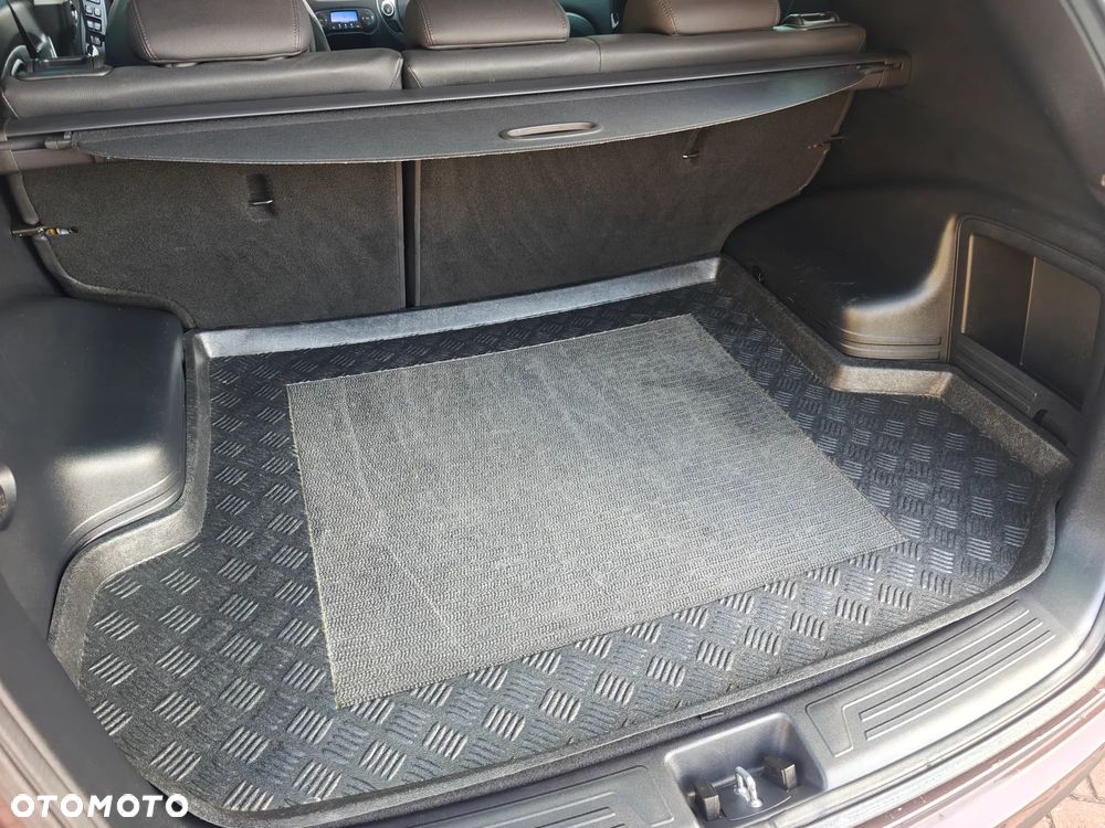 Hyundai ix35 - 32