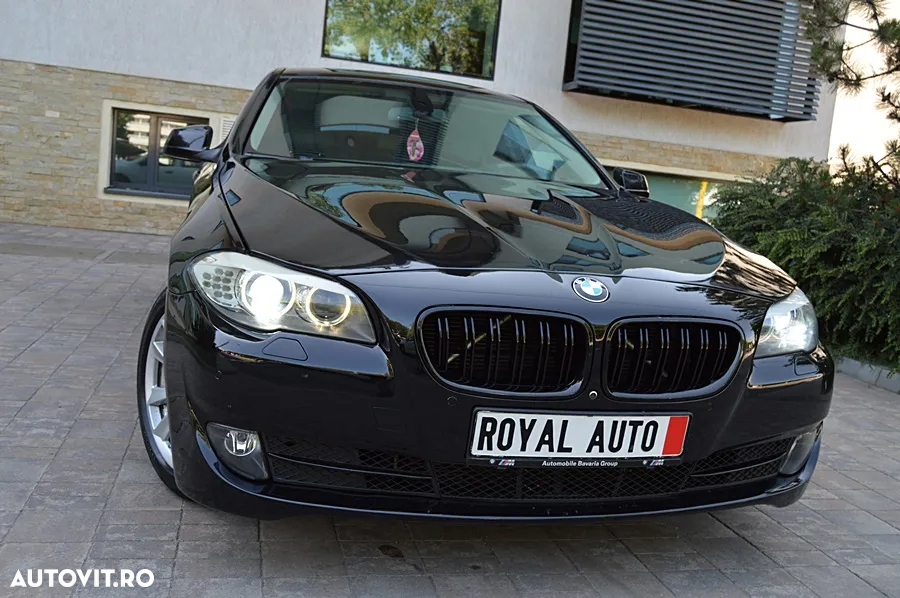 BMW Seria 5 520d Aut. - 3