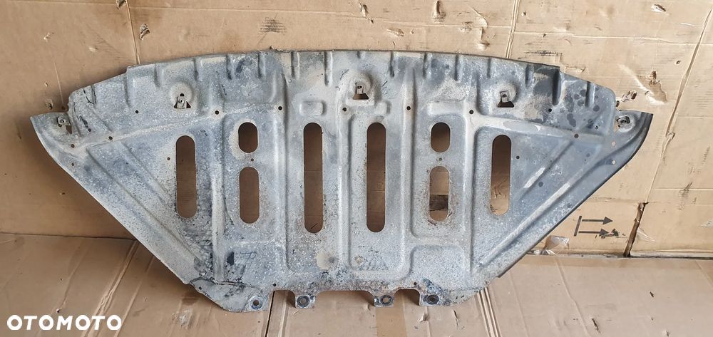 Osłona płyta pod silnik BMW X1 E84 Lift 2.0D - 3