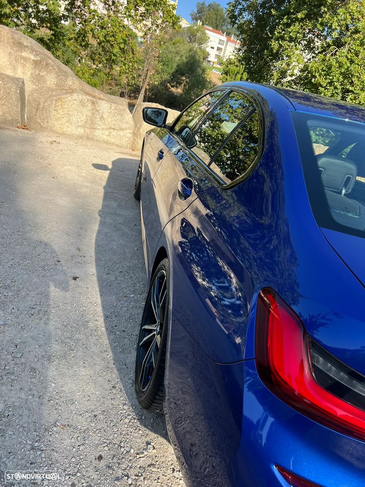 BMW 320 d Pack M Auto - 3