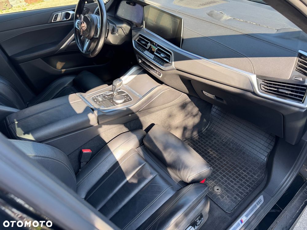 BMW X6 - 24