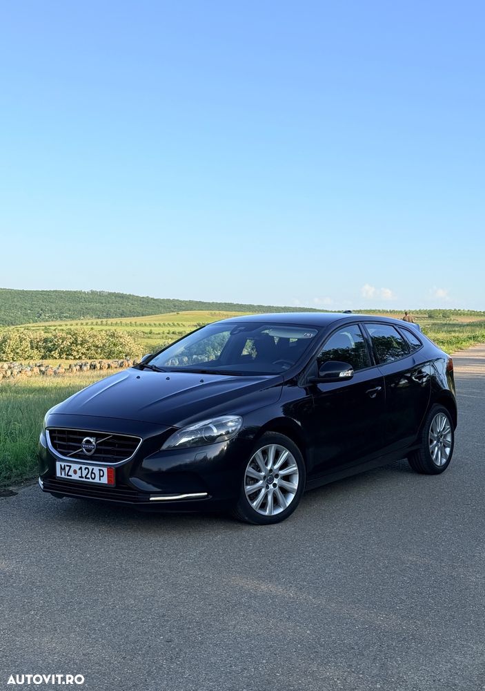 Volvo V40 D3 Geartronic Summum - 3