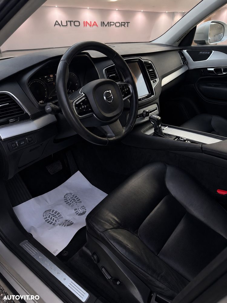 Volvo XC 90 D5 AWD Momentum - 7