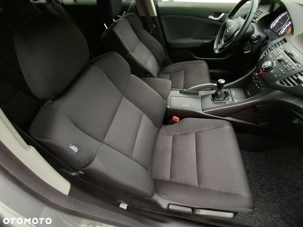 Honda Accord 2.0 Lifestyle - 16