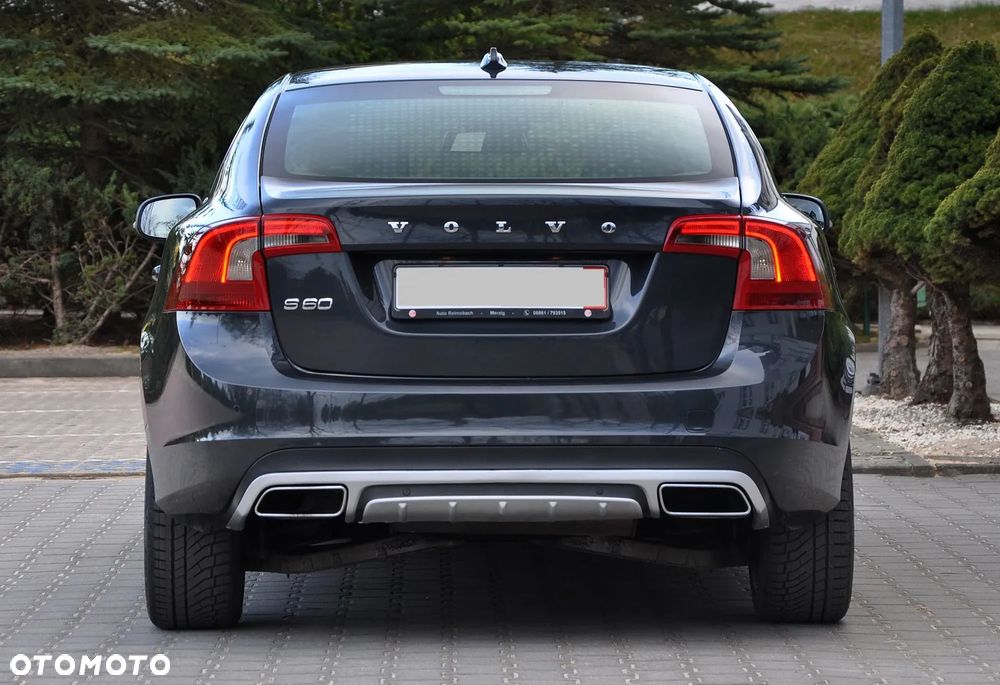 Volvo S60 D4 Geartronic - 8