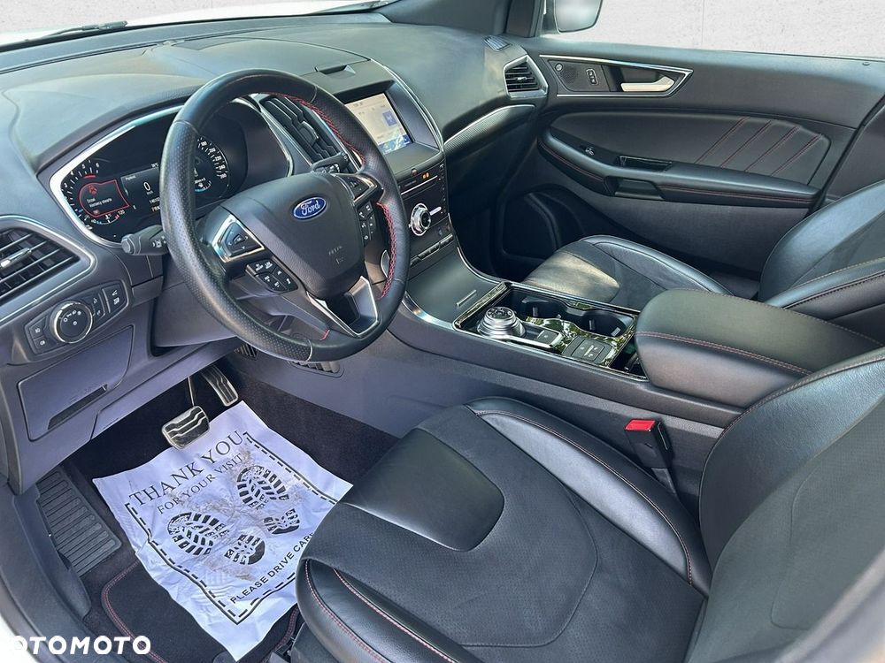 Ford Edge - 12