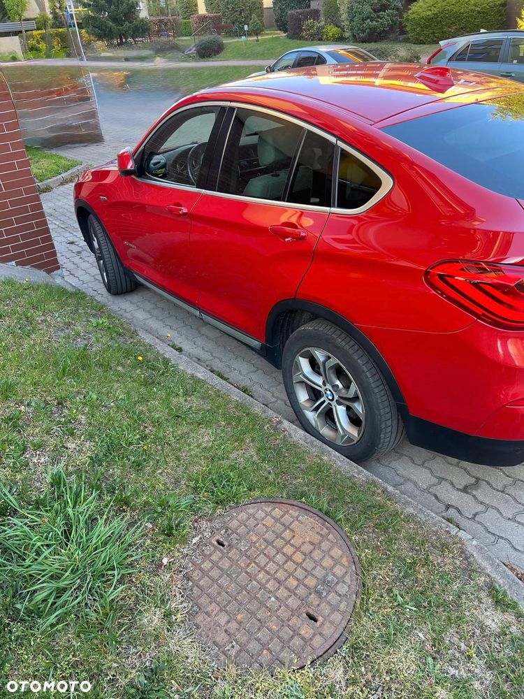 BMW X4 xDrive20d xLine - 6