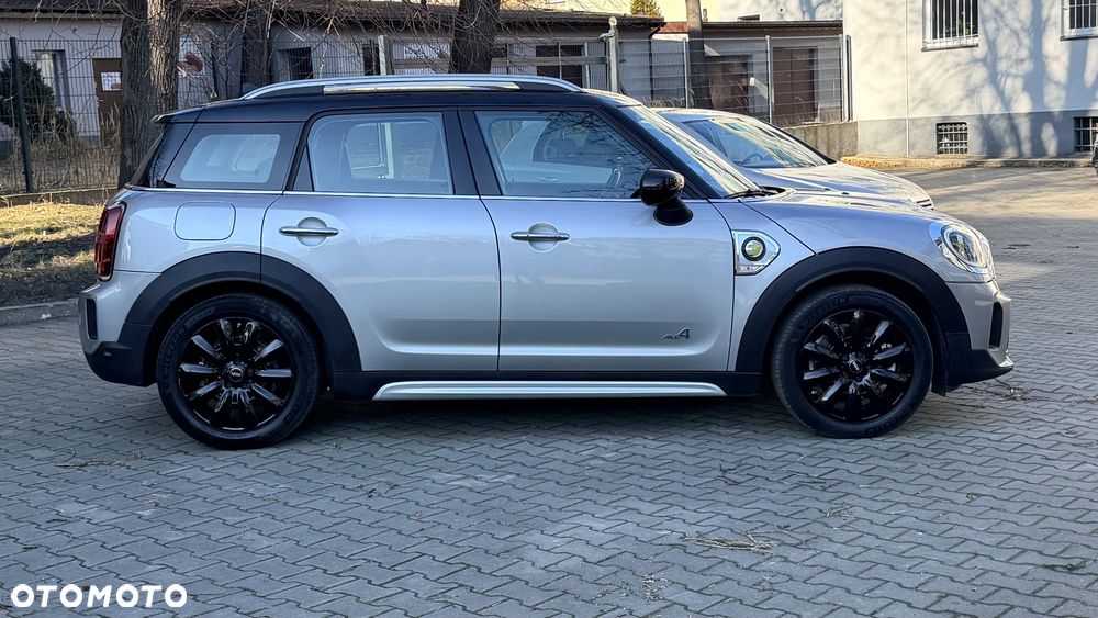 MINI Countryman Cooper SE ALL4 - 4