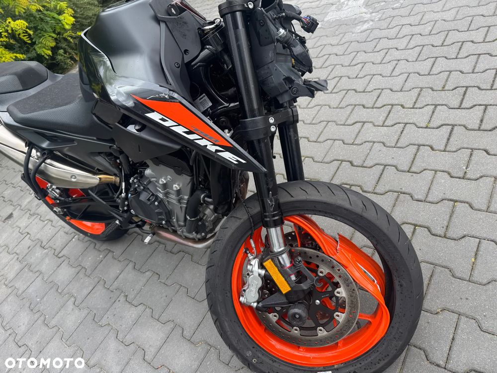 KTM Duke 790 - 10