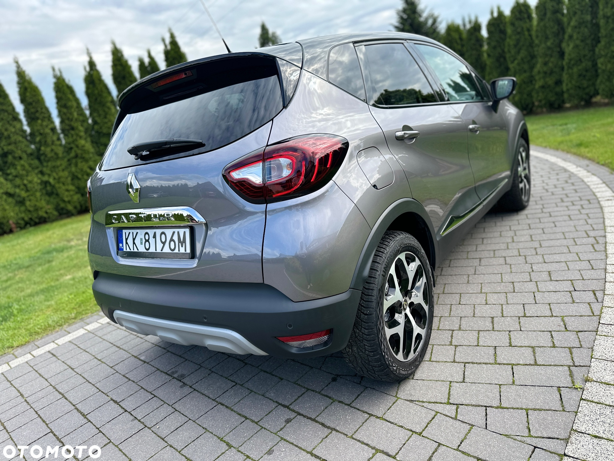 Renault Captur - 12
