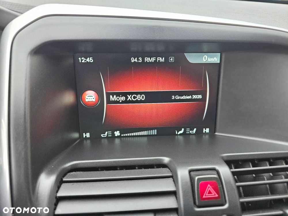 Volvo XC 60 D4 AWD Geartronic Summum - 31