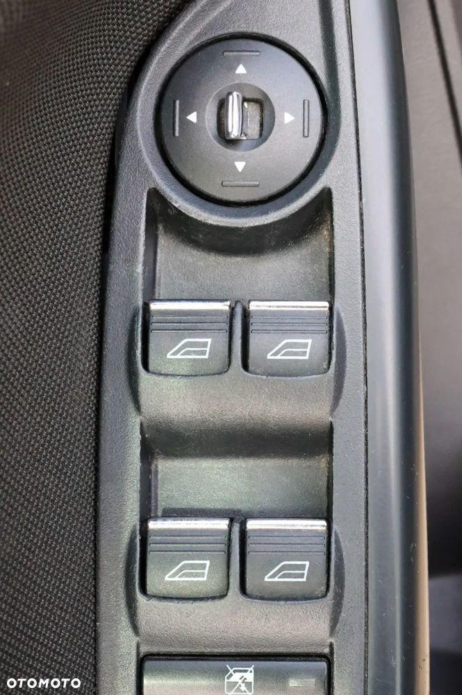Ford Focus 1.0 EcoBoost Titanium - 14