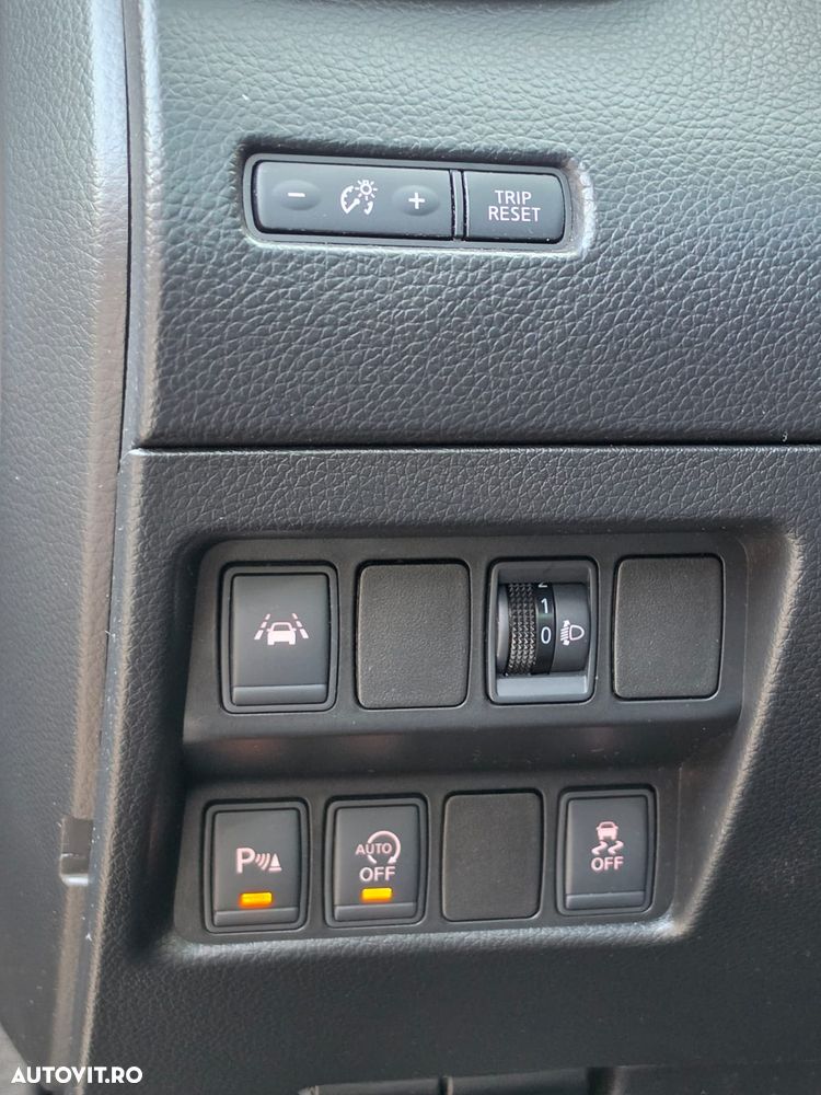 Nissan Qashqai 1.6 DCI Start/Stop Tekna - 14