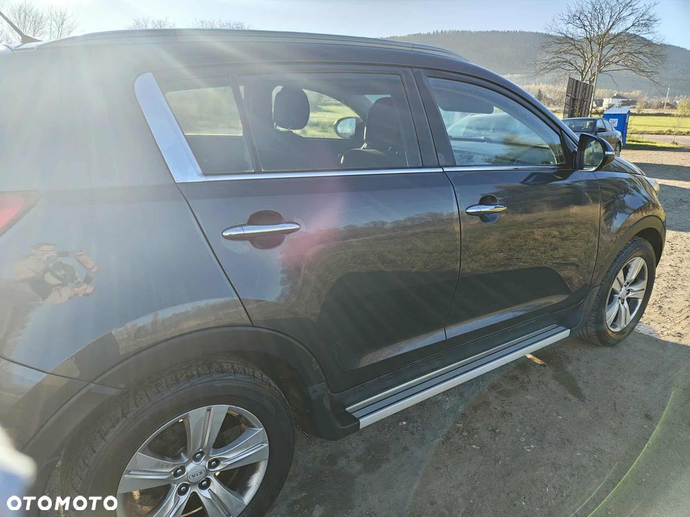Kia Sportage 1.7 CRDI 2WD Spirit - 8
