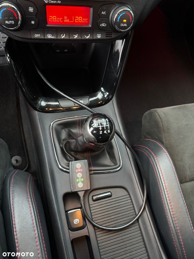 Kia Ceed 1.6 T-GDI GT-Challenge - 18