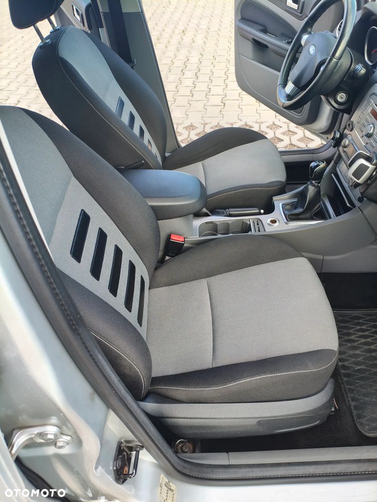 Ford Focus 1.8 TDCi Titanium - 14