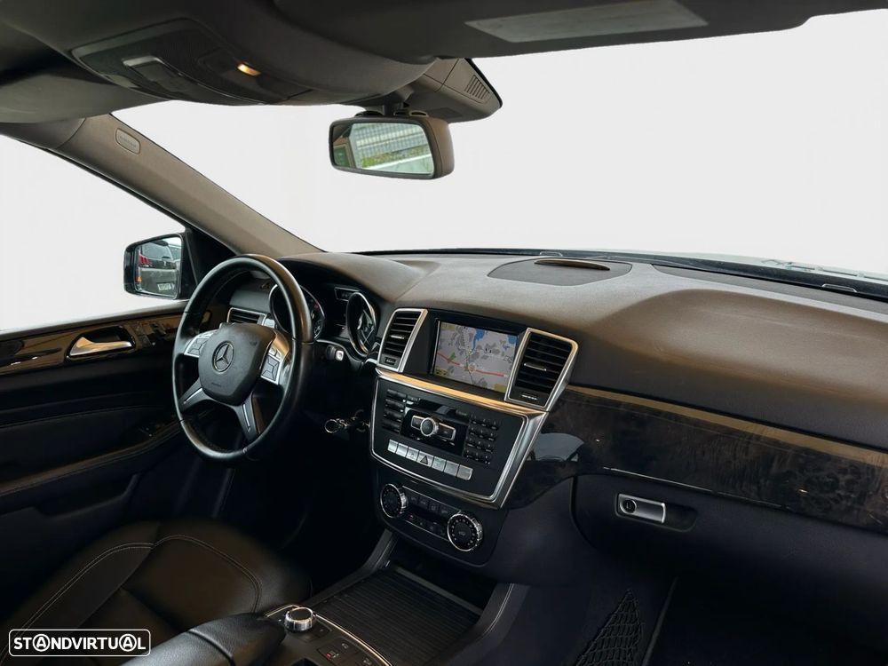 Mercedes-Benz ML 350 BlueTEC - 24