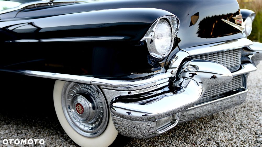 Cadillac Deville - 22